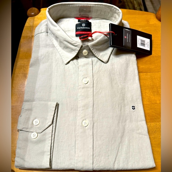 NWT Men’s Victorinox Villamont Long Sleeve Button Down Shirt, XL - Picture 1 of 3
